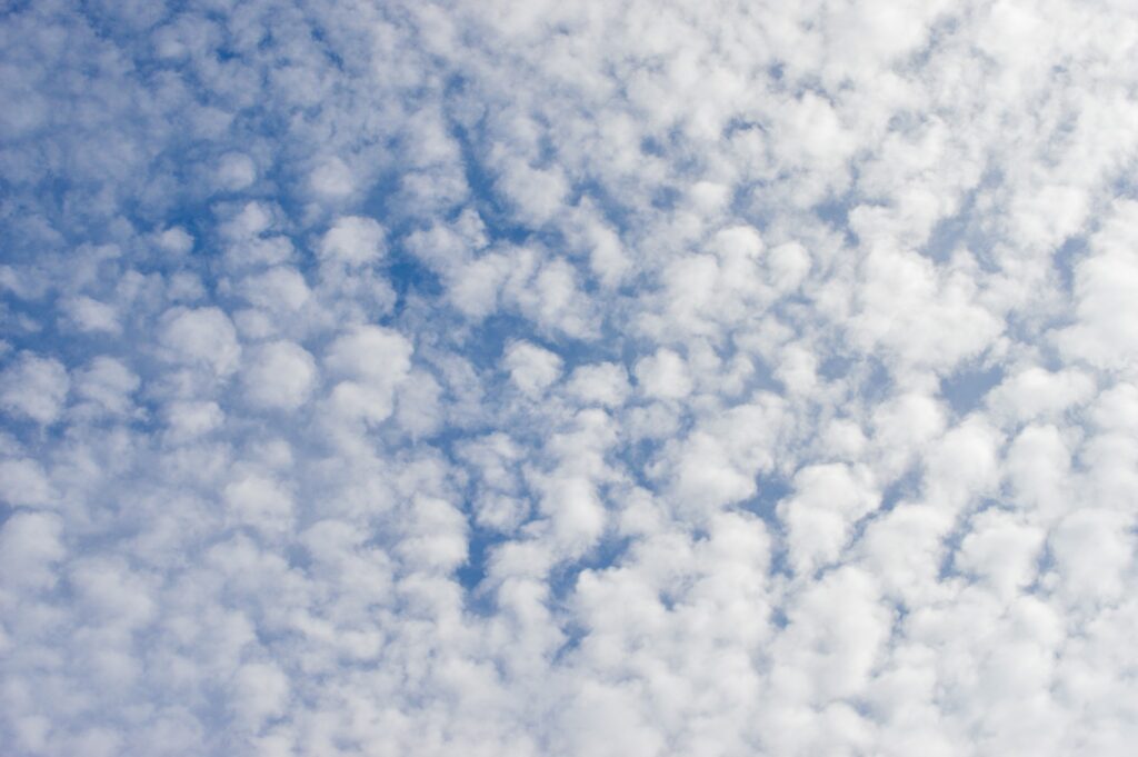 ひつじ雲の画像