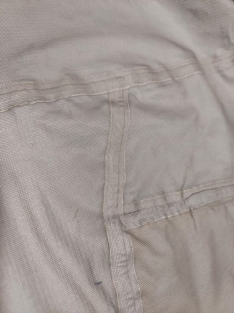 テープが重なる箇所